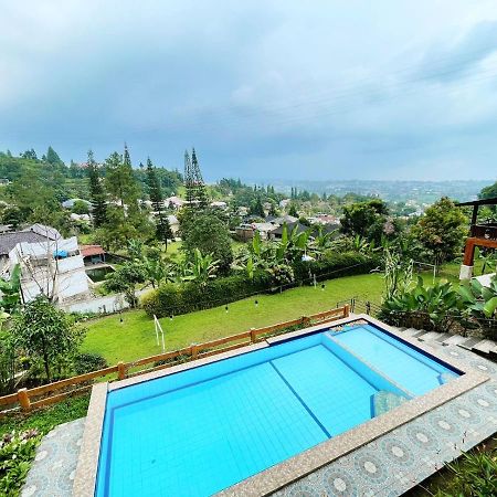 Villa Hanna 1 Cisarua Exterior foto