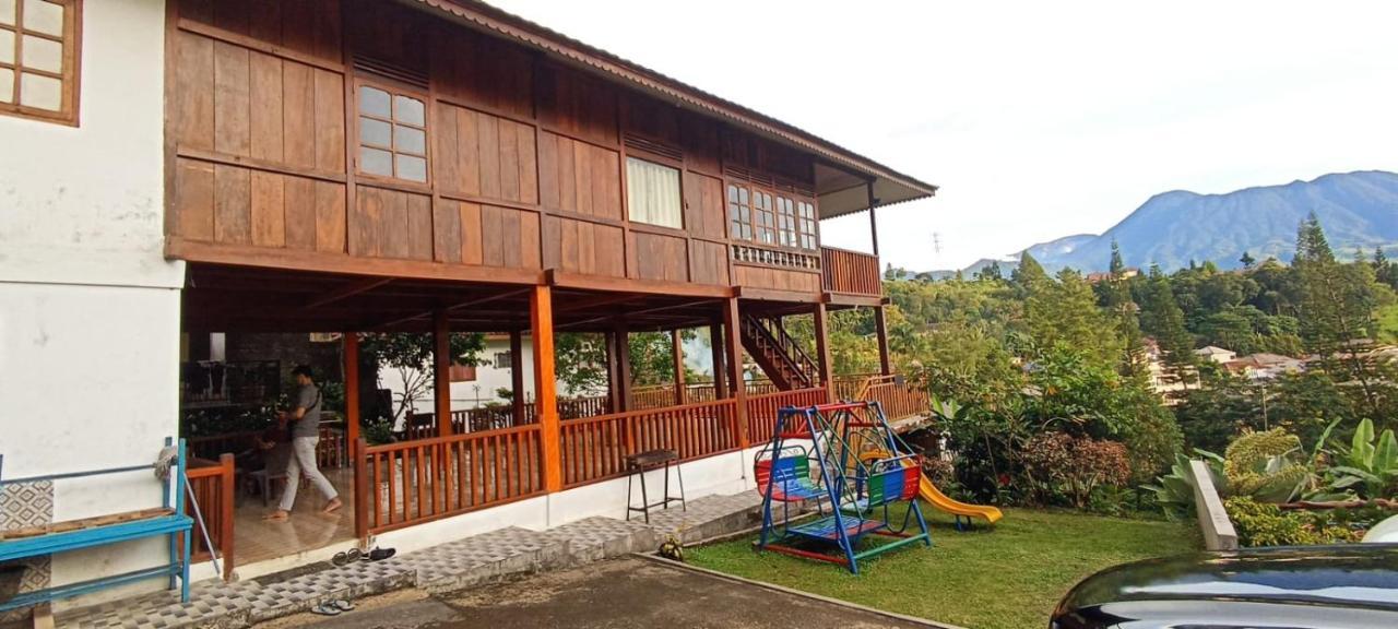 Villa Hanna 1 Cisarua Exterior foto